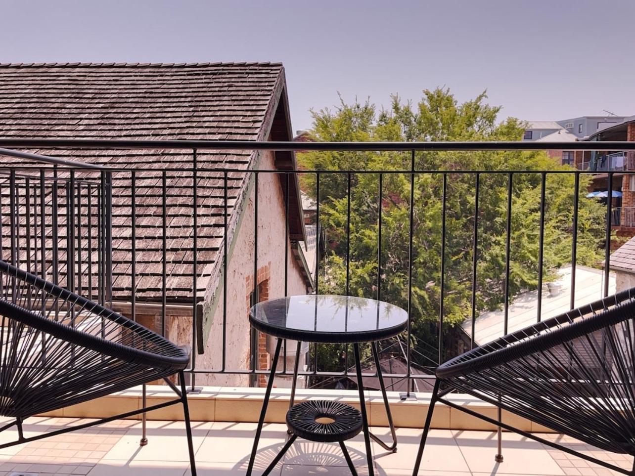 Rooftops On Henrycentre Of West End Cafes فريمانتل المظهر الخارجي الصورة